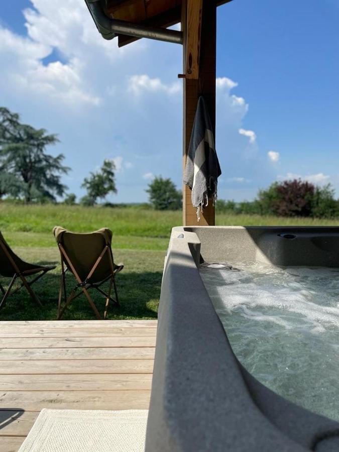 Dome Insolite Cedre Jacuzzi Et Petits Dejeuners Inclus Lagraulet-du-Gers Екстер'єр фото